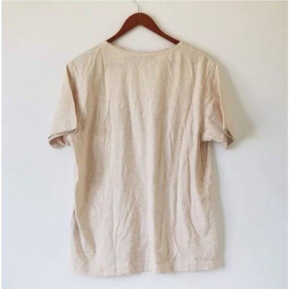 Northern Isles T-shirt  with flowers of wool and wood crochet -Size L - Picture 2 of 5